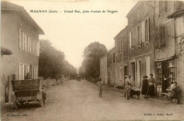 Magnan * Grand Rue * Prise Avenue De Nogaro * Automobile Voiture Ancienne * Villageois * Commerce Magasin - Andere & Zonder Classificatie