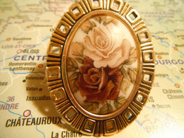 BROCHE CAMEE.FLEURS - Broches