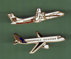 AVION *** Lot De 2 Pin's Differents *** 1082 - Avions