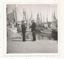 Photographie , Bateau , ILE D'YEU , 1951, 125 X 130 Mm, Frais Fr 1.65 E - Barcos