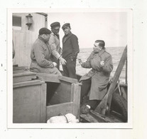 Photographie , Bateau , ILE D'YEU , 1951, 125 X 130 Mm, Frais Fr 1.65 E - Bateaux