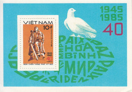 1985 Vietnam End Of World War II Military History   Souvenir Sheet MNH - Vietnam