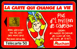 SCHEDA PHONECARD FRANCE AUCHAN ROUGE 50 P 1014 B98 CHIP GEM2 (WHITE/GOLD) - 1999