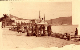 CORSE -- AU PORT D'AJACCIO - Pêcheurs - Courrier à Quai - Ajaccio