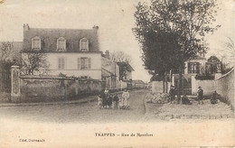 TRAPPES - Rue De Montfort - édition Dureault - Trappes
