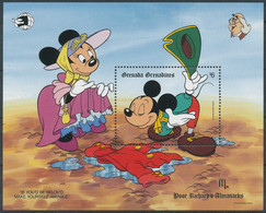 NB - [91502]SUP//**/Mnh-GRENADINES - Walt Disney - Mickey Fait La Révérence Devant Minnie, B.D, Le Bloc De 6$ - Disney