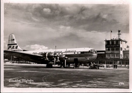 !  Ansichtskarte Düsseldorf Flughafen, Airport, Aerodrome, PAA Pan American World Airways, Propliner, Strato Clipper - 1946-....: Ere Moderne