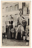 DOUAI NORD : CARTE PHOTO DE MONSIEUR ET MADAME GAYANT - LES GEANTS DU NORD - TRADITIONS FOLKLORE NORDISTE - Nord-Pas-de-Calais