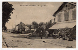 CPA La Chapelle La Reine Seine Et Marne 77 Hôtel Restaurant De La Gare Pro Noël Passage à Niveau  éditeur Dutrou Nemours - La Chapelle La Reine