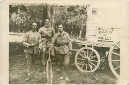 Mailly Le Camp * Carte Photo * Groupe De Militaires * Militaria * Infirmier Croix Rouge - Mailly-le-Camp