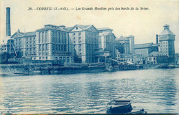 Corbeil * Les Grands Moulins Pris Des Bords De La Seine * Péniche Batellerie * Minoterie - Corbeil Essonnes