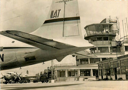 Aéroport De Paris Le Bourget * Avion SUPER DC6 De L'UAT * Compagnie Aérienne U.A.T. * Aviation - Le Bourget