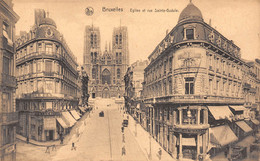 BRUXELLES - Eglise Et Rue Sainte-Gudule. - Lanen, Boulevards