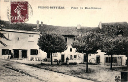 87. HAUTE-VIENNE - PIERRE-BUFFIERE. Place Du Bas-Château. - Pierre Buffiere