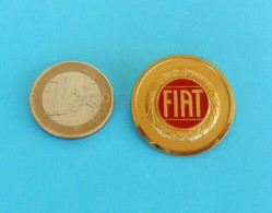 FIAT ... Beautifull Old And Rare Larger Pin Badge By I.C.O.R. Milano * Car Automobile Auto Automobil Italy Italia Torino - Fiat