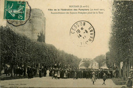 Houdan * Fête De La Fédération Des Sapeurs Pompiers Le 30 Avril 1911 * Rassenblement Sapeur Pompier * Fireman - Houdan