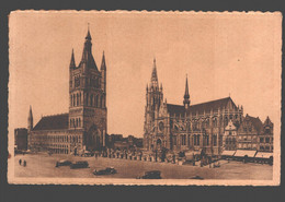 Ieper / Yper - Groote Markt Koning Albert, Belfort En St. Maartens Hoofdkerk - Ieper