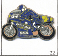 Pin's Moto - Yamaha / Team Gauloises Blondes - Sponsor Michelin & Mobil. Est. Made In France. Zamac. T825-22 - Motos