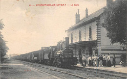 Chenonceaux        37        Intérieur De La Gare . Train .    (voir Scan) - Chenonceaux