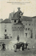 48"Lozère" - Châteauneuf De Randon - Statue Du Connétable Duguesclin - Chateauneuf De Randon