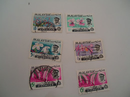 JOHORE  MALAYSIA USED STAMPS FLOWERS - Johore