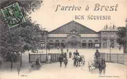 29-BREST- J'ARRIVE A BREST , BON SOUVENIR - Brest