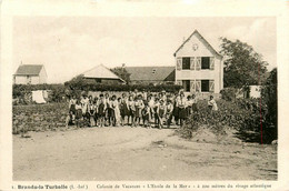 La Turballe * Brandu * La Colonie De Vacances " L'étoile De La Mer " * à 200 Mètres Du Rivage Atlantique * Groupe Enfant - La Turballe