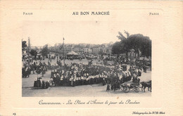 29-CONCARNEAU- LA PLACE D'ARMES LE JOUR DU PARDON - Concarneau