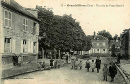 Grandvilliers * Un Coin Du Marché Franc * Villageois * Hôtel - Grandvilliers