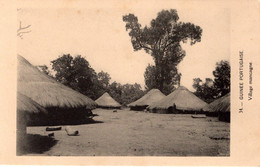 GUINÉ - BISSAU - Village Mancagnes - Guinea-Bissau