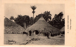 GUINÉ - BISSAU - Village Mancagnes - Guinea-Bissau