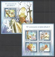 ST2346 2015 MOZAMBIQUE MOCAMBIQUE FAMOUS PEOPLE 95TH ANNIVERSARY POPE JEAN PAUL II KB+BL MNH - Popes