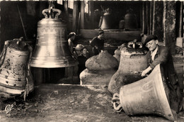 Villedieu Les Poëles * La Fonderie Des Cloches * Fondeur Artisan - Villedieu