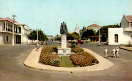 GUINÉ - BISSAU - Monumento A Nuno Tristão - Guinea-Bissau