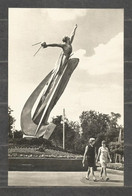 TAGANROG - Sculpture In Space  - RUSSIA - Interesting  Card  - F 2878 - Russia
