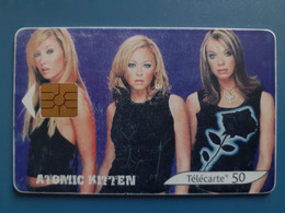 F1238 50U GEM2 T2G 08/02 Atomic Kitten - 2002