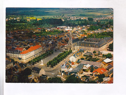 Delcampe - CPM DPT 36 ISSOUDUN , PLACE DU SACRE COEUR En 1973! - Issoudun