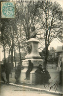 Château Du Loir * Le Monument Lemonnier * Place * Villageois - Chateau Du Loir