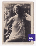 Cigarettes Mélia - Années 1925/30s - Photo Femme Sexy Pinup Lady Pin-up Woman Robe Mode Nuisette Nue A55-60 - Autres Marques