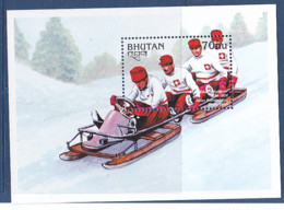 Timbres Du Bhoutan, Médaillés D'or Aux Jeux Olympique D'hiver, 1 BF De 1997 MI BF N° 363 MNH** à 50% - Invierno 1998: Nagano