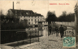 CPA ESSONNE - Entrée Des Allées (488755) - Essonnes