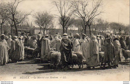 ALGÉRIE  MÉDÉA  Le Marché Aux Moutons - Medea