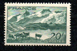 Yvert N° 552 - Paysage Du Dauphiné, Le Lac Erié - Unused Stamps