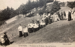 Le Val André , Pléneuf - Procession Du 15 Août - Sur Les Hauteurs - Fête Religieuse Défilé - Pléneuf-Val-André