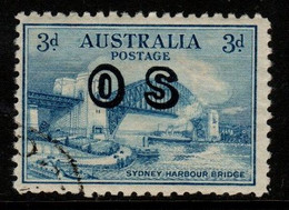 Australia SG O135  1932 3d Blue Sydney Harbour Bridge,short Perforations Overprinted OS ,used - Officials