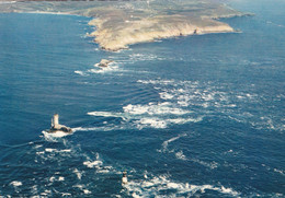 (C-ST052) - LE POINTE DU RAZ (Plogoff, Sud Finistere) - Le Raz De Sein Et Les Courants Devant Le Phare De La Vieille - Plogoff