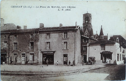 C. P. A. : 79 CERISAY : La Place Du Marché, Vers L'Eglise, "Charcuterie", "Tabac", Animé, En 1937 - Cerizay