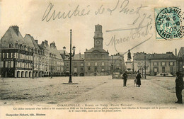 Charleville * La Place Du Cale * Hôtel De Ville * Mairie * Commerce AU COIN DE RUE , Arthur JEANTEUR - Charleville