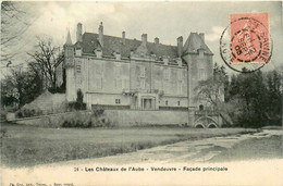 Vendeuvre * Le Château Du Village * La Façade Principale - Autres & Non Classés