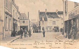 L'île-Bouchard        37        Centre Du Bourg Et La Fontaine                (voir Scan) - L'Île-Bouchard